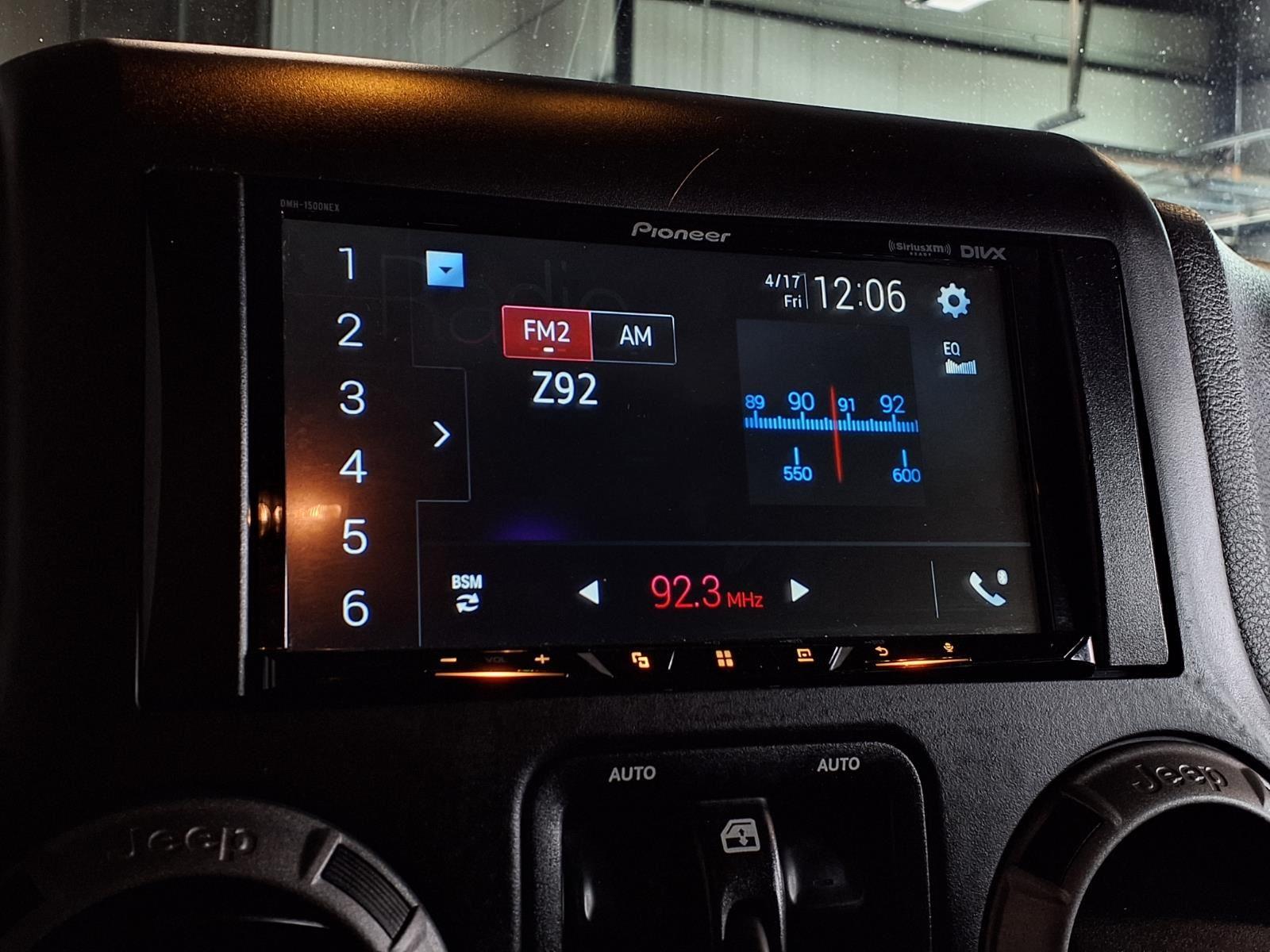 2016 Jeep Wrangler Unlimited Sport - Black Clearcoat exterior view 18