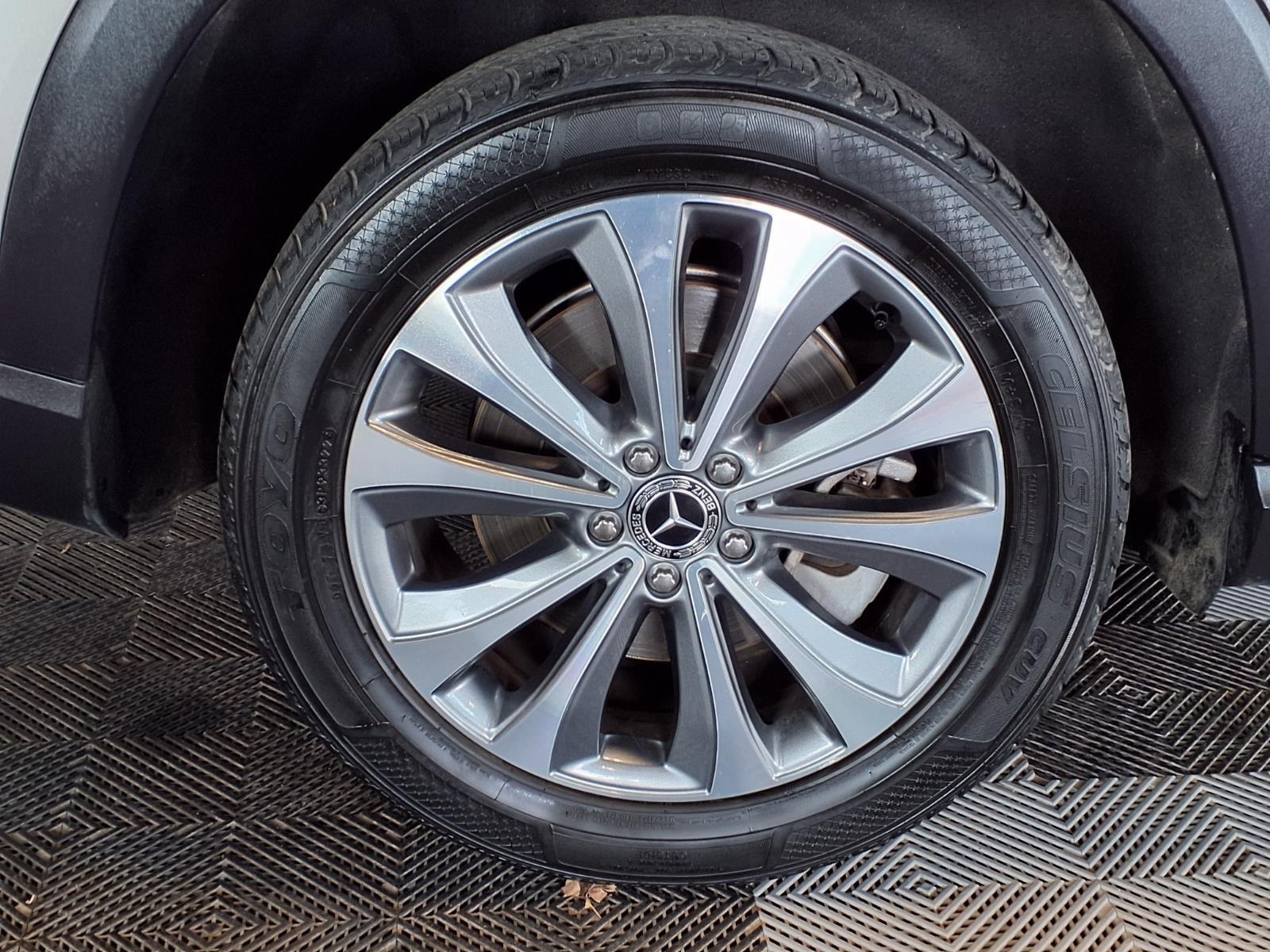 2020 Mercedes-Benz GLE GLE 450 - Mojave Silver Metallic exterior view 9