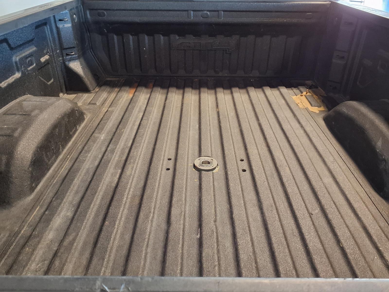 2022 GMC Sierra 2500HD AT4 - Pacific Blue Metallic exterior view 6