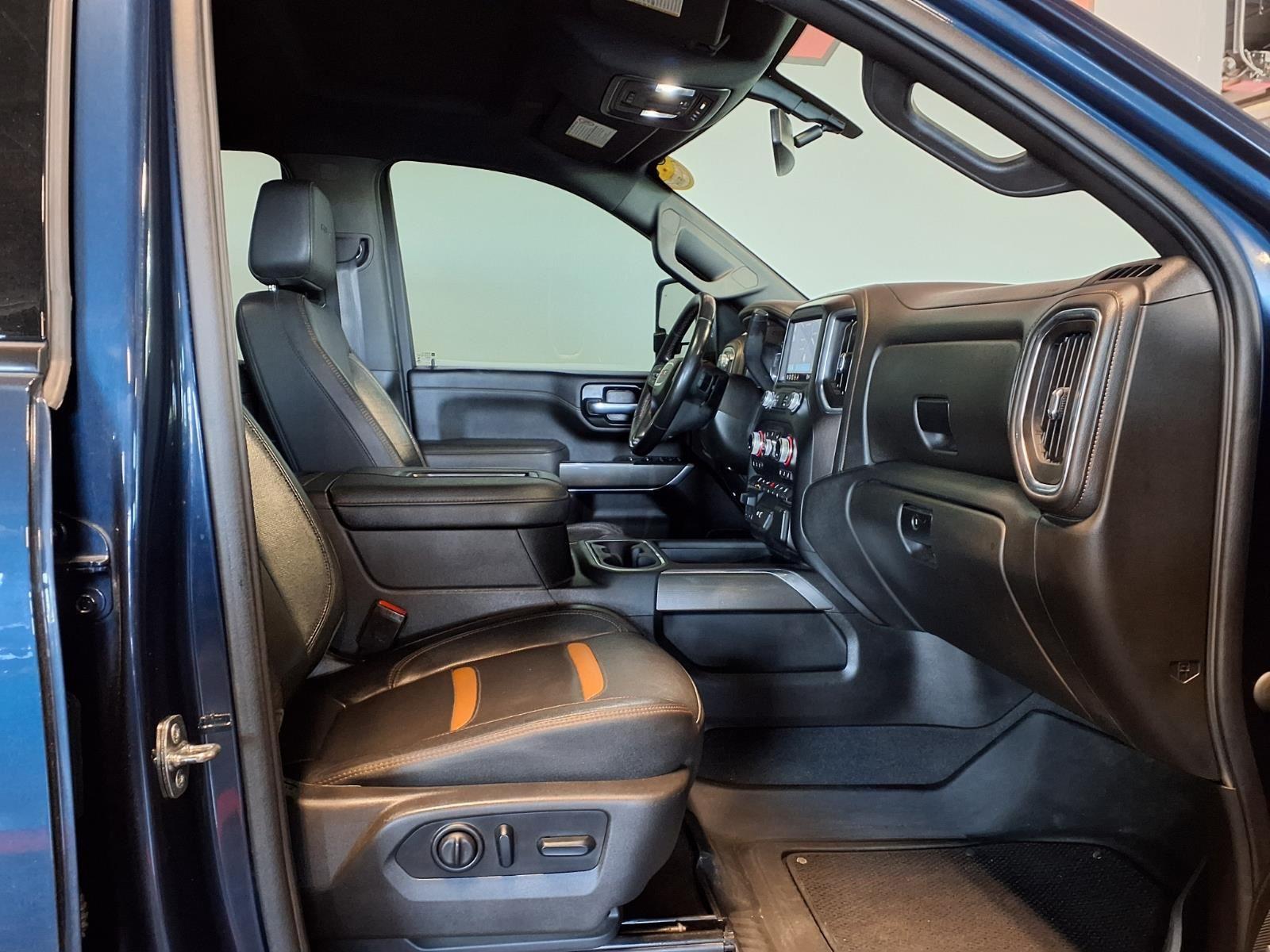 2022 GMC Sierra 2500HD AT4 - Pacific Blue Metallic exterior view 12