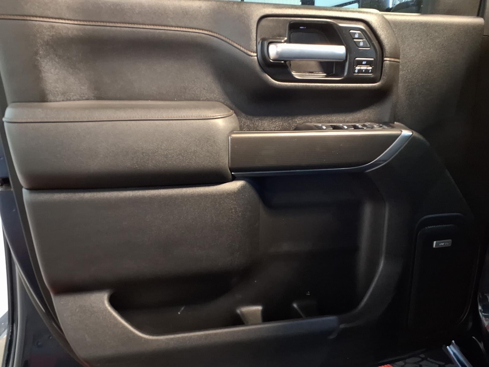 2022 GMC Sierra 2500HD AT4 - Pacific Blue Metallic exterior view 17