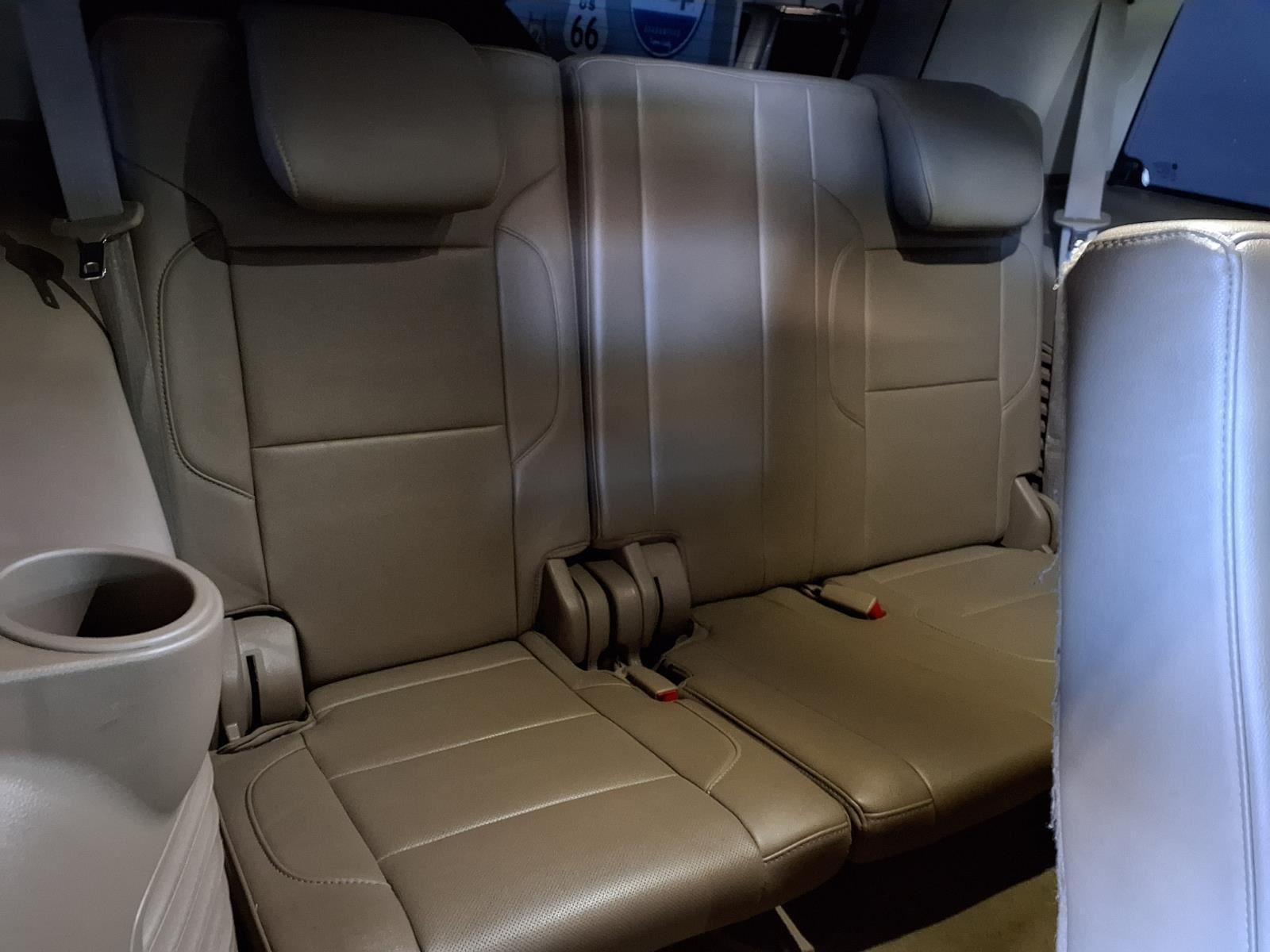 2015 Chevrolet Tahoe LTZ - White Diamond Tricoat exterior view 9