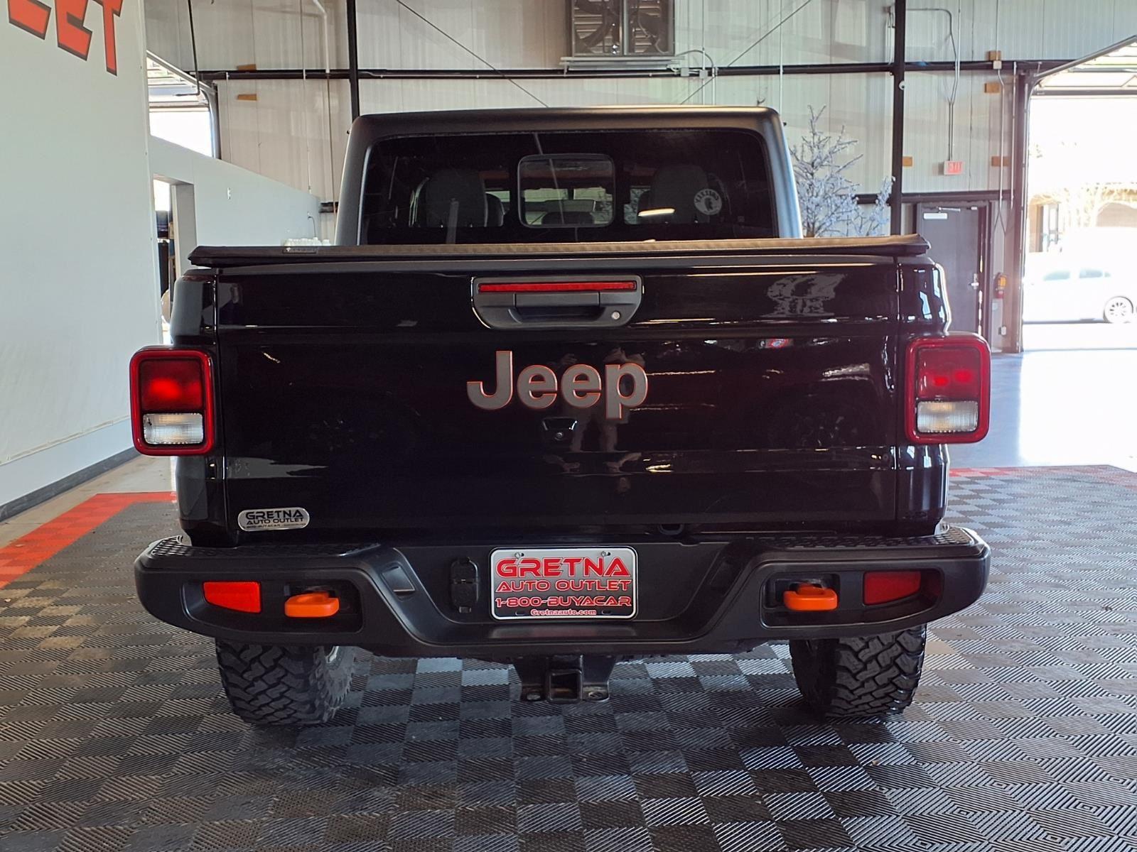 2022 Jeep Gladiator Mojave - Black Clearcoat exterior view 5