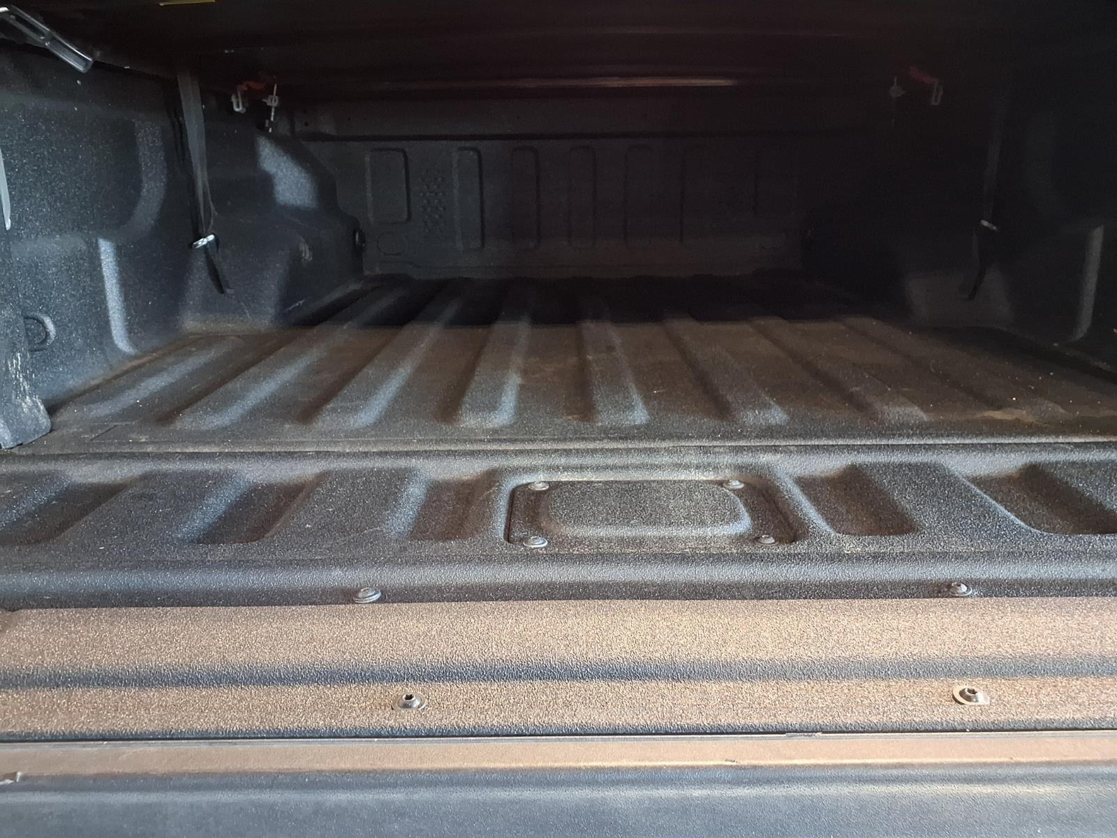 2022 Jeep Gladiator Mojave - Black Clearcoat exterior view 6