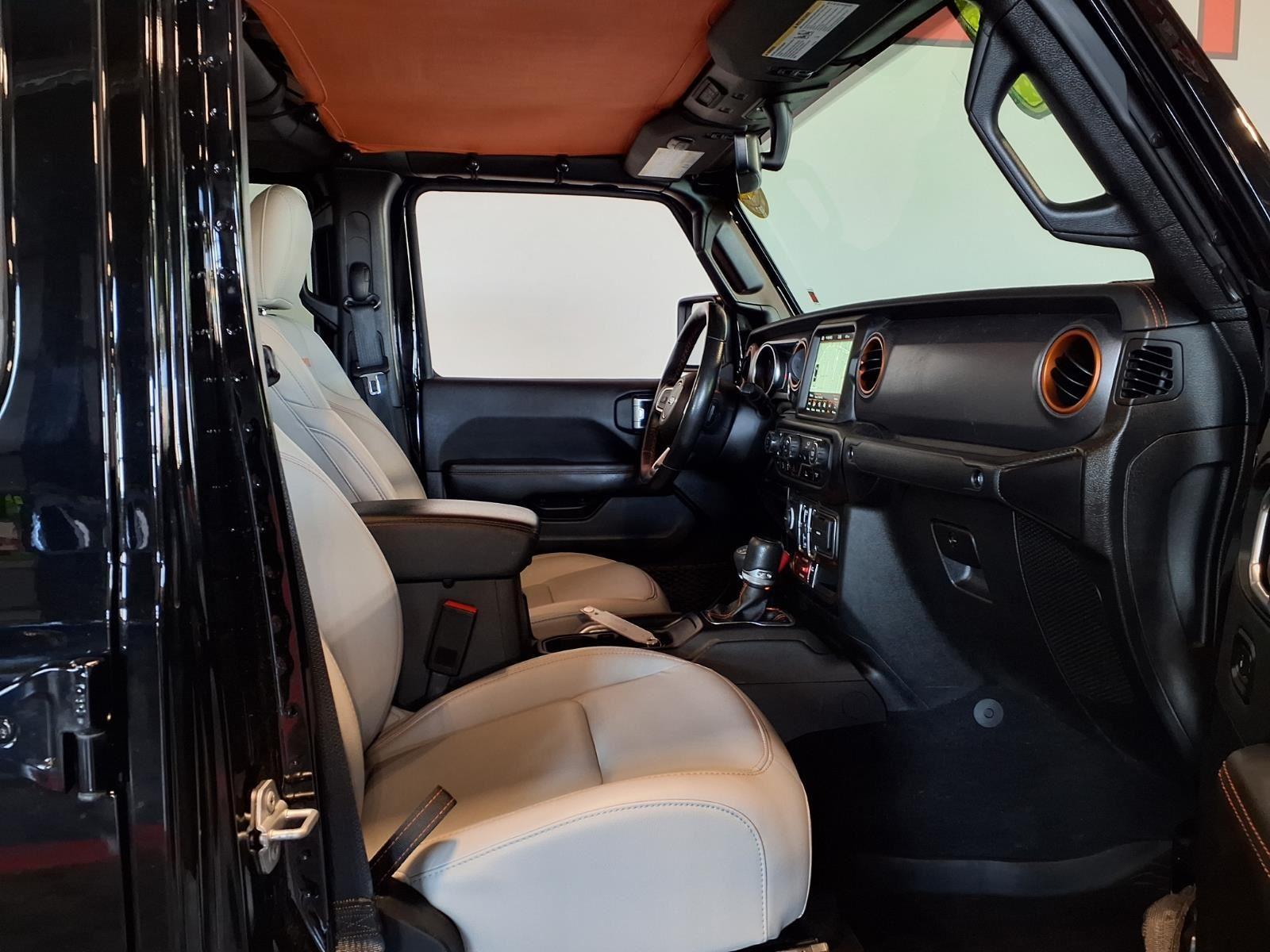 2022 Jeep Gladiator Mojave - Black Clearcoat exterior view 12