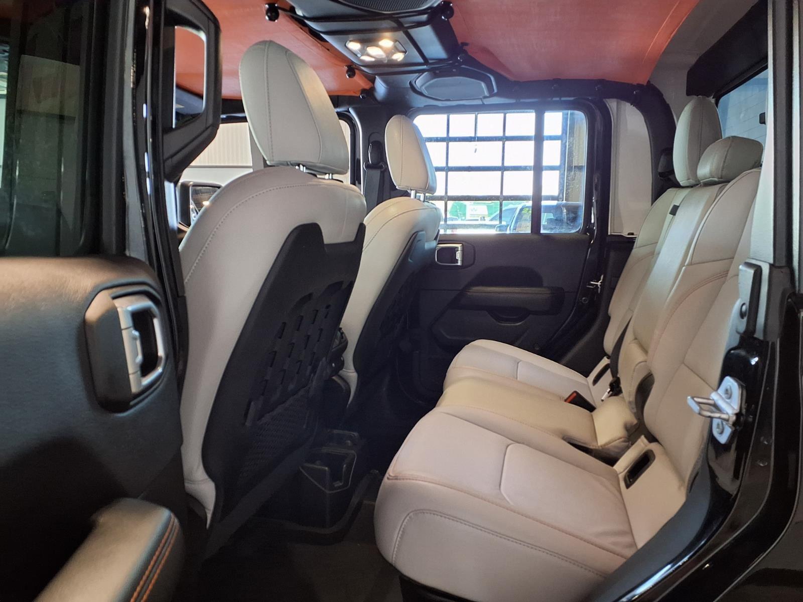 2022 Jeep Gladiator Mojave - Black Clearcoat exterior view 14