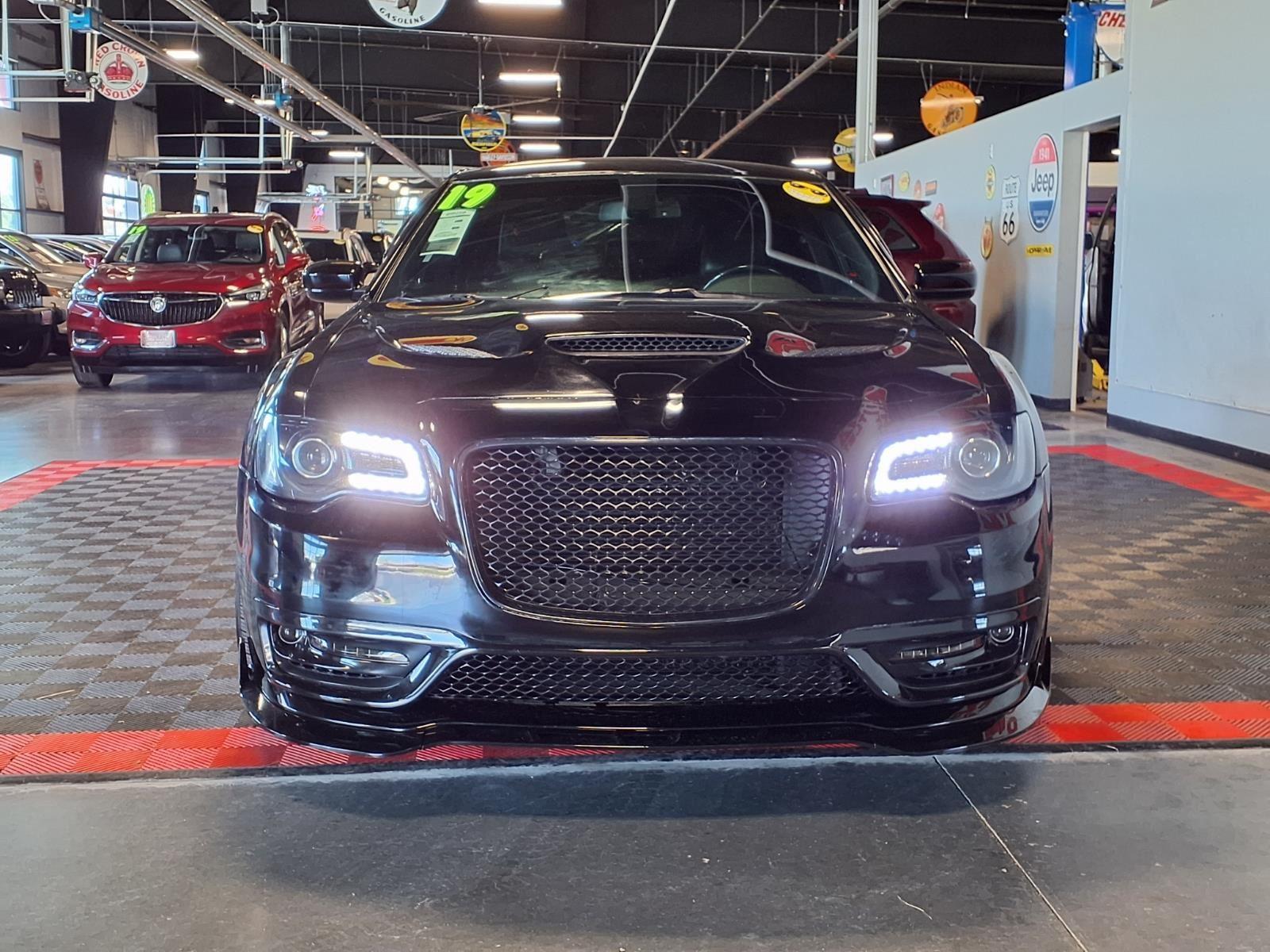 2019 Chrysler 300 300S - Gloss Black exterior view 2