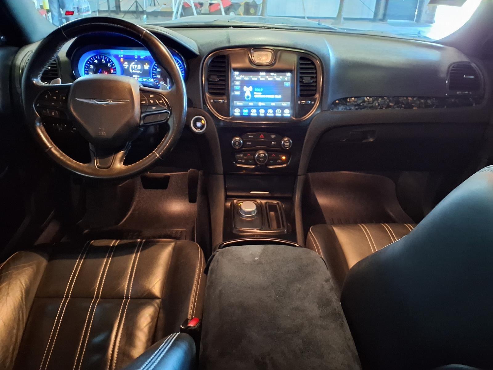 2019 Chrysler 300 300S - Gloss Black exterior view 13