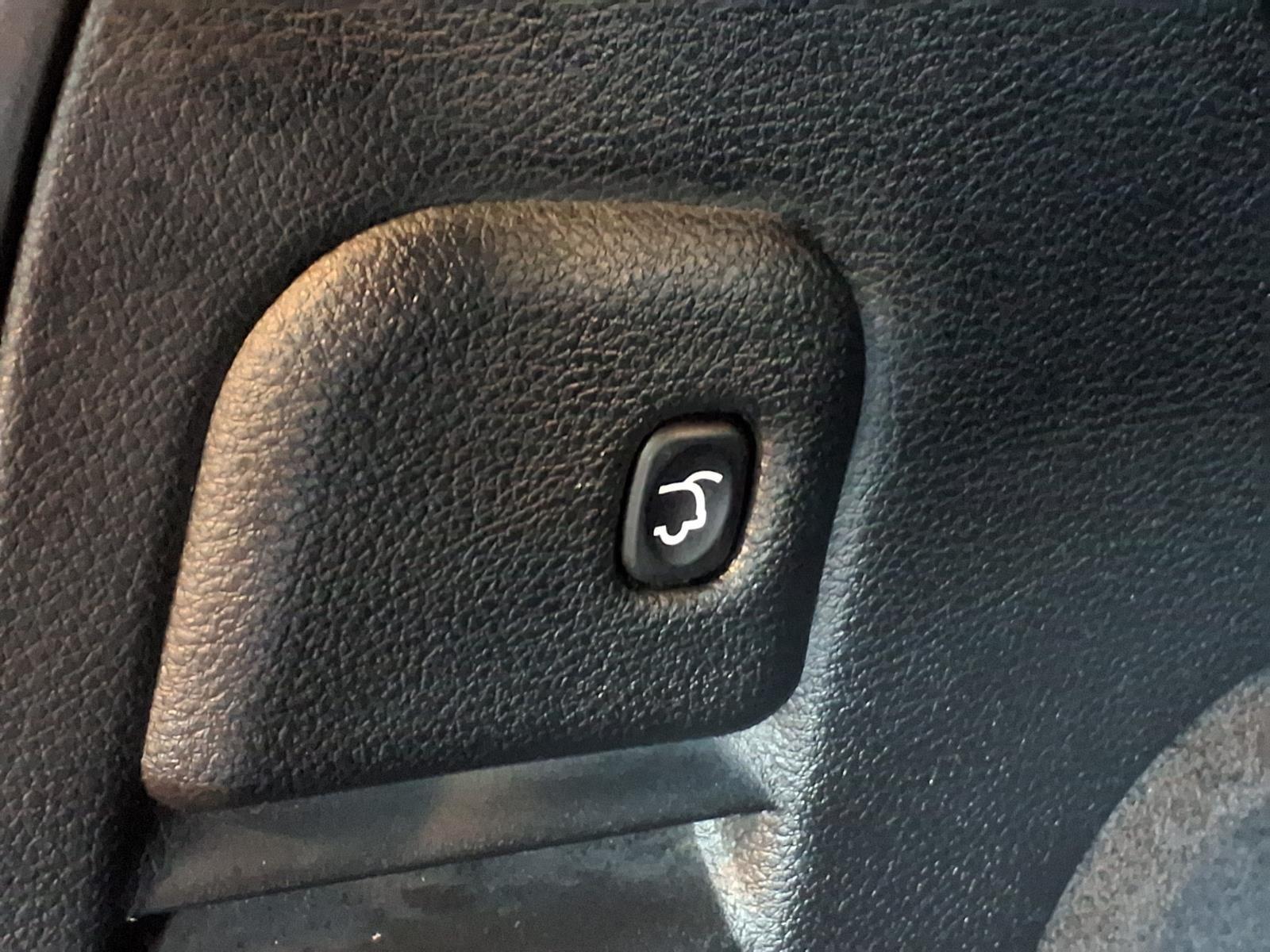 2019 Jeep Grand Cherokee Altitude - Velvet Red Pearlcoat exterior view 7