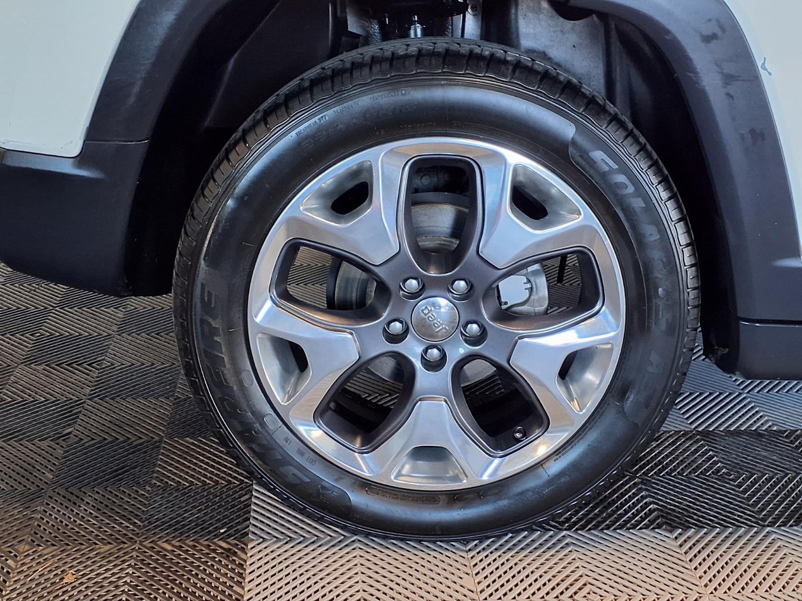 2020 Jeep Compass Limited - White Clearcoat exterior view 8