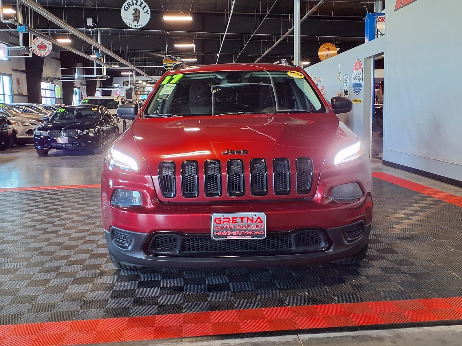 2017 Jeep Cherokee Altitude - Deep Cherry Red Crystal Pearlcoat exterior view 2