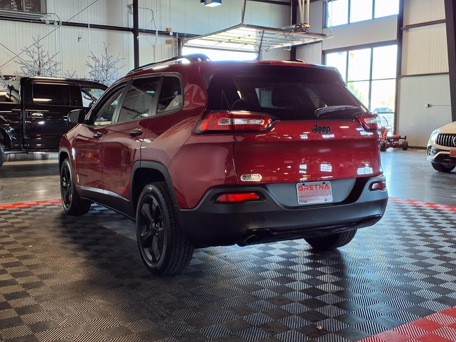 2017 Jeep Cherokee Altitude - Deep Cherry Red Crystal Pearlcoat exterior view 4