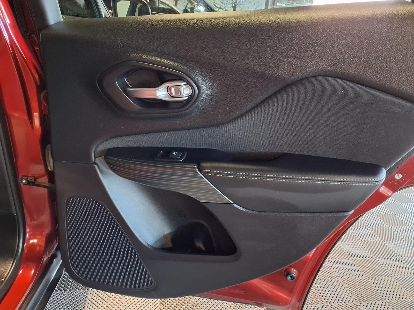 2017 Jeep Cherokee Altitude - Deep Cherry Red Crystal Pearlcoat exterior view 10