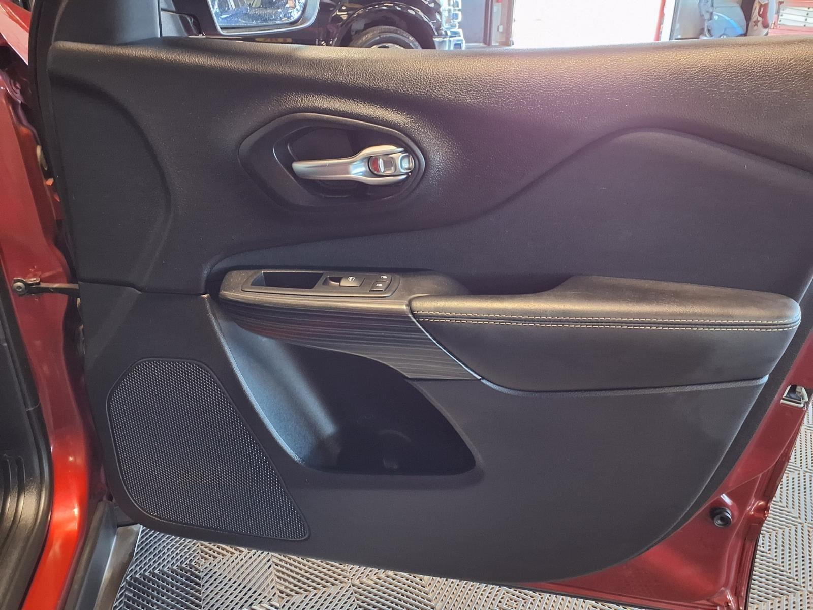 2017 Jeep Cherokee Altitude - Deep Cherry Red Crystal Pearlcoat exterior view 12