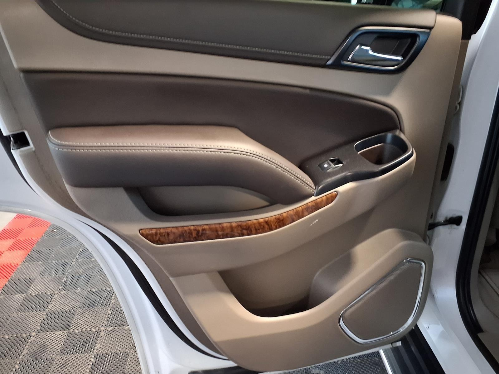 2020 Chevrolet Tahoe Premier - Iridescent Pearl Tricoat exterior view 17