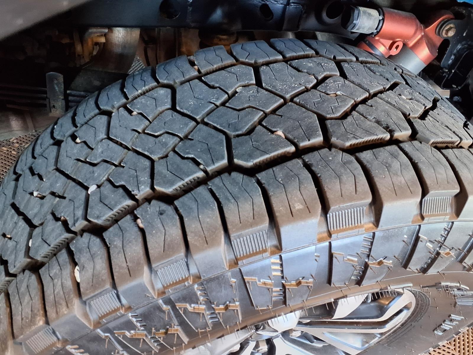 2019 Ford F-150 Raptor - Velocity Blue Metallic exterior view 8