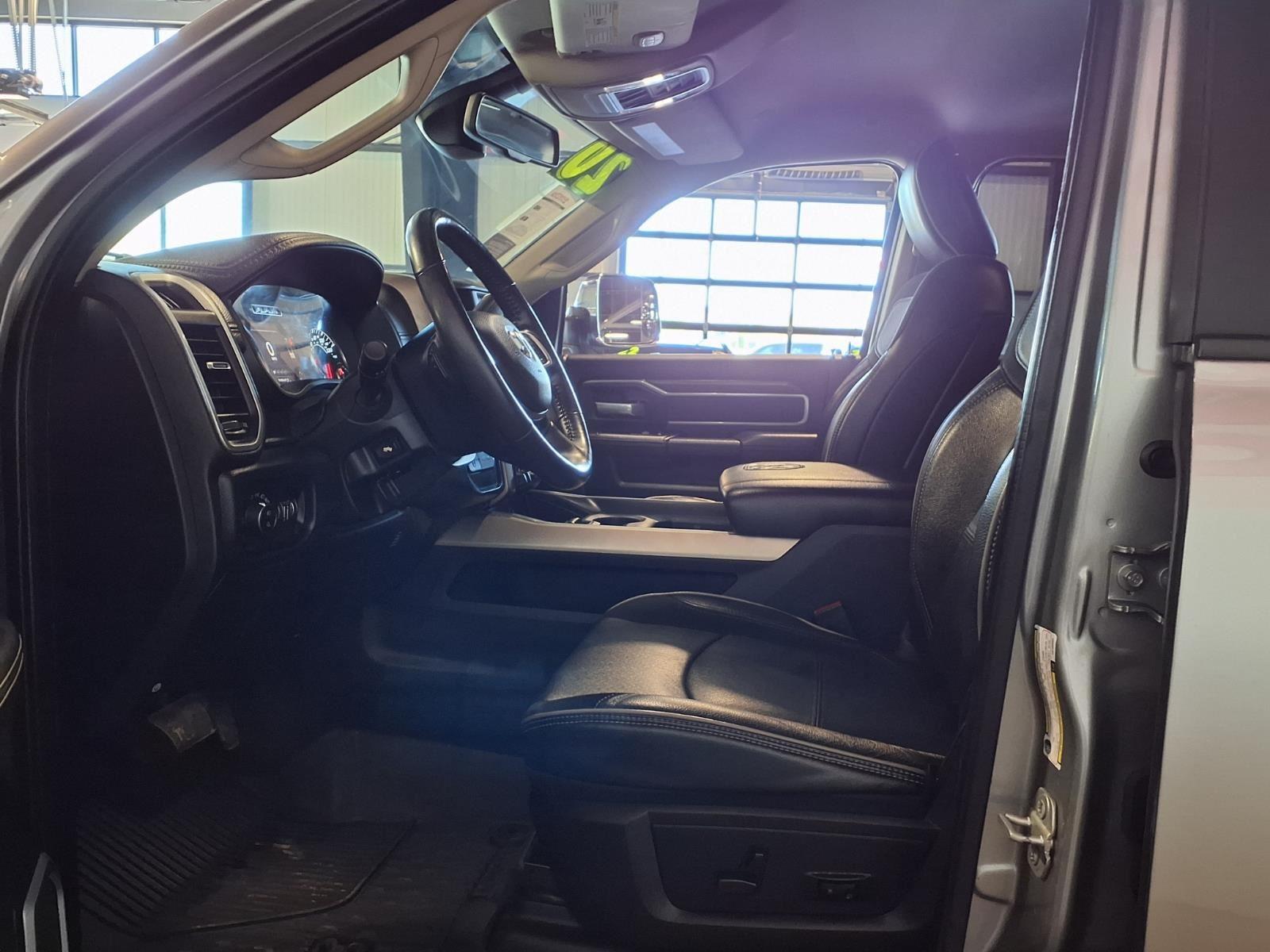 2020 Ram 2500 Laramie - Billet Silver Metallic Clearcoat exterior view 18