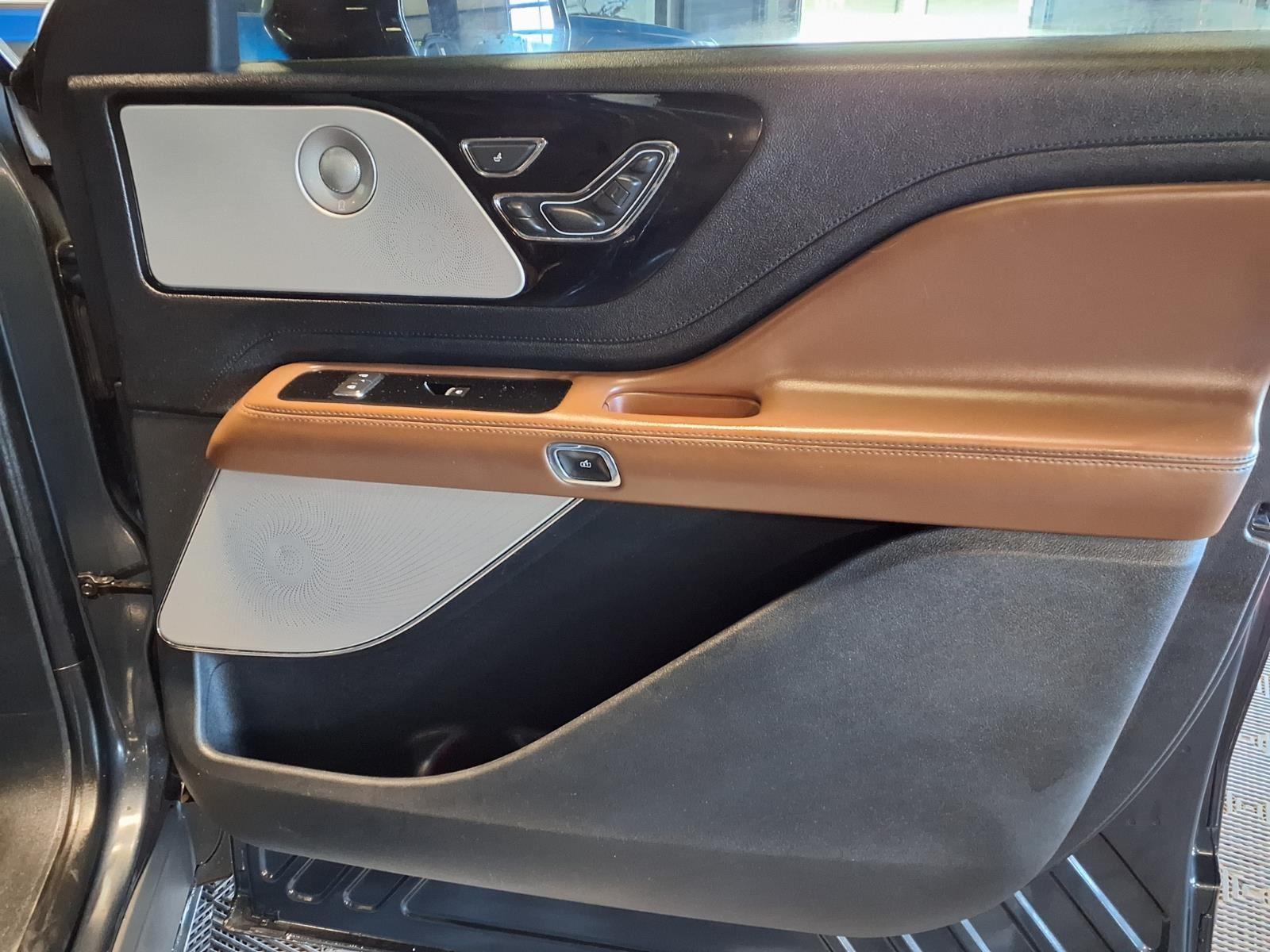 2021 LINCOLN AVIATOR - BLUE exterior view 14