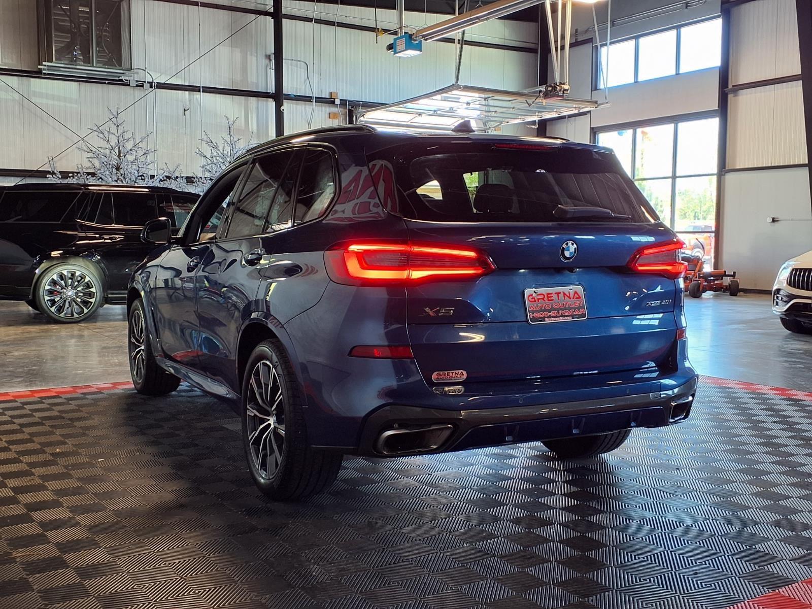 2019 BMW X5 xDrive40i - Phytonic Blue Metallic exterior view 4