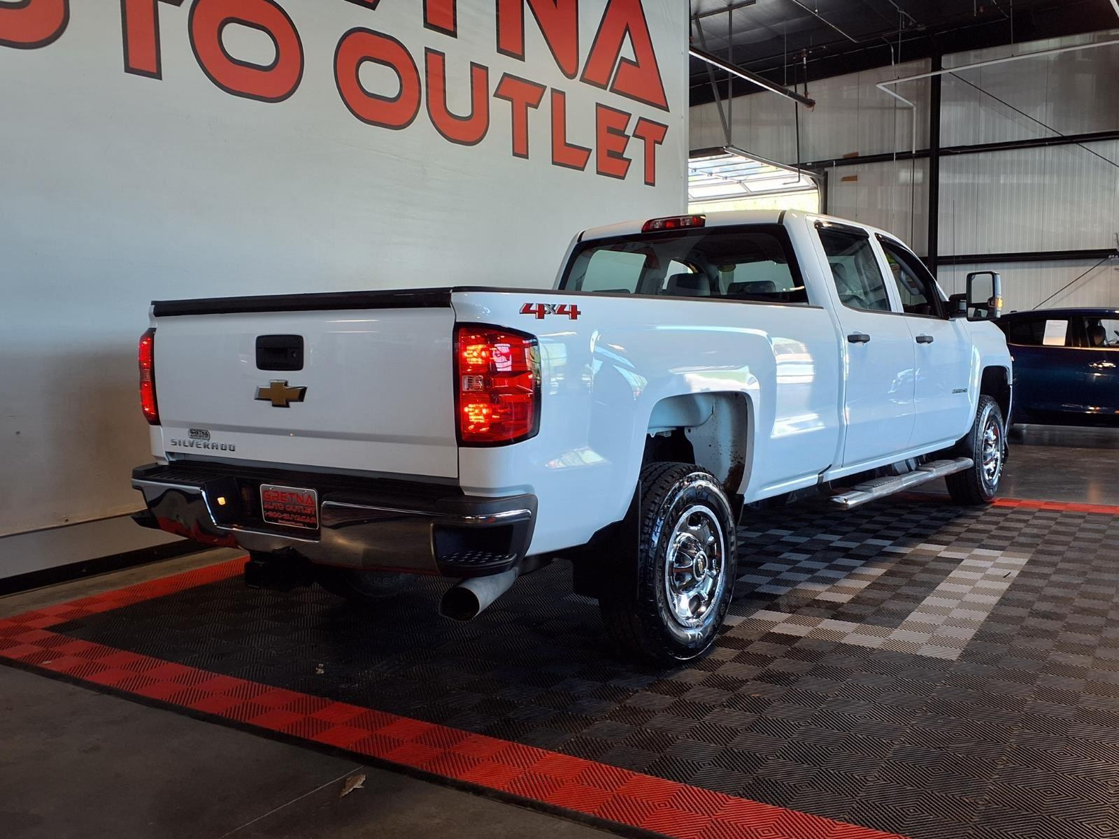 2018 Chevrolet Silverado 2500HD Work Truck - Summit White exterior view 7