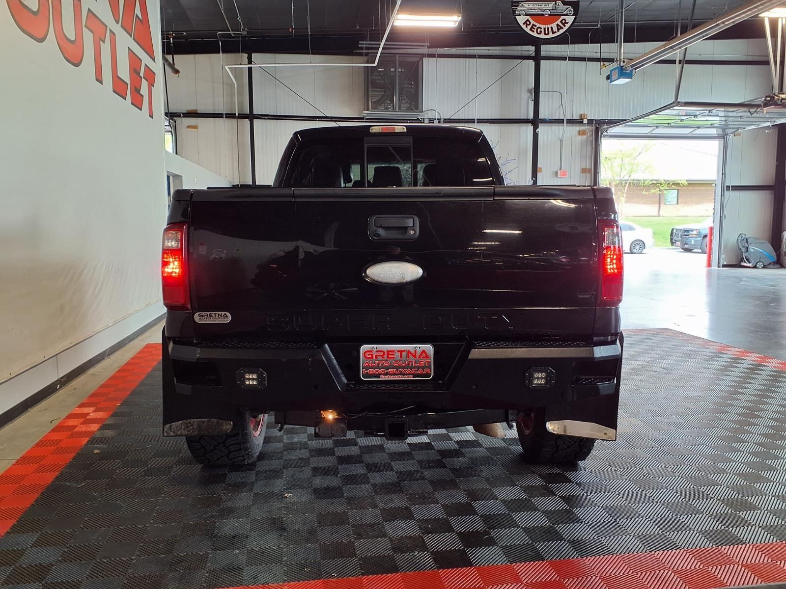 2012 Ford Super Duty F-350 SRW Lariat - Tuxedo Black exterior view 5