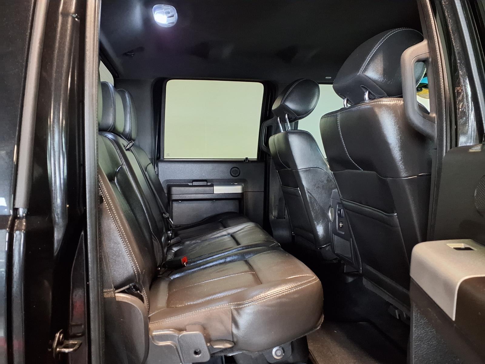 2012 Ford Super Duty F-350 SRW Lariat - Tuxedo Black exterior view 9
