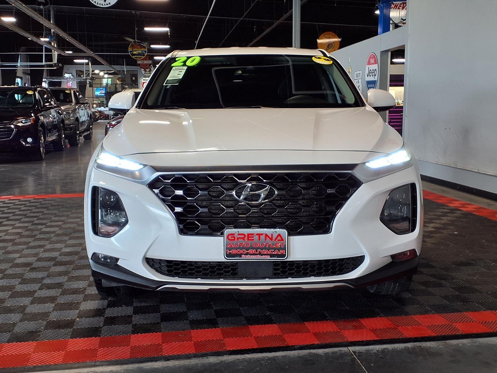 2020 Hyundai Santa Fe SEL - Quartz White exterior view 2