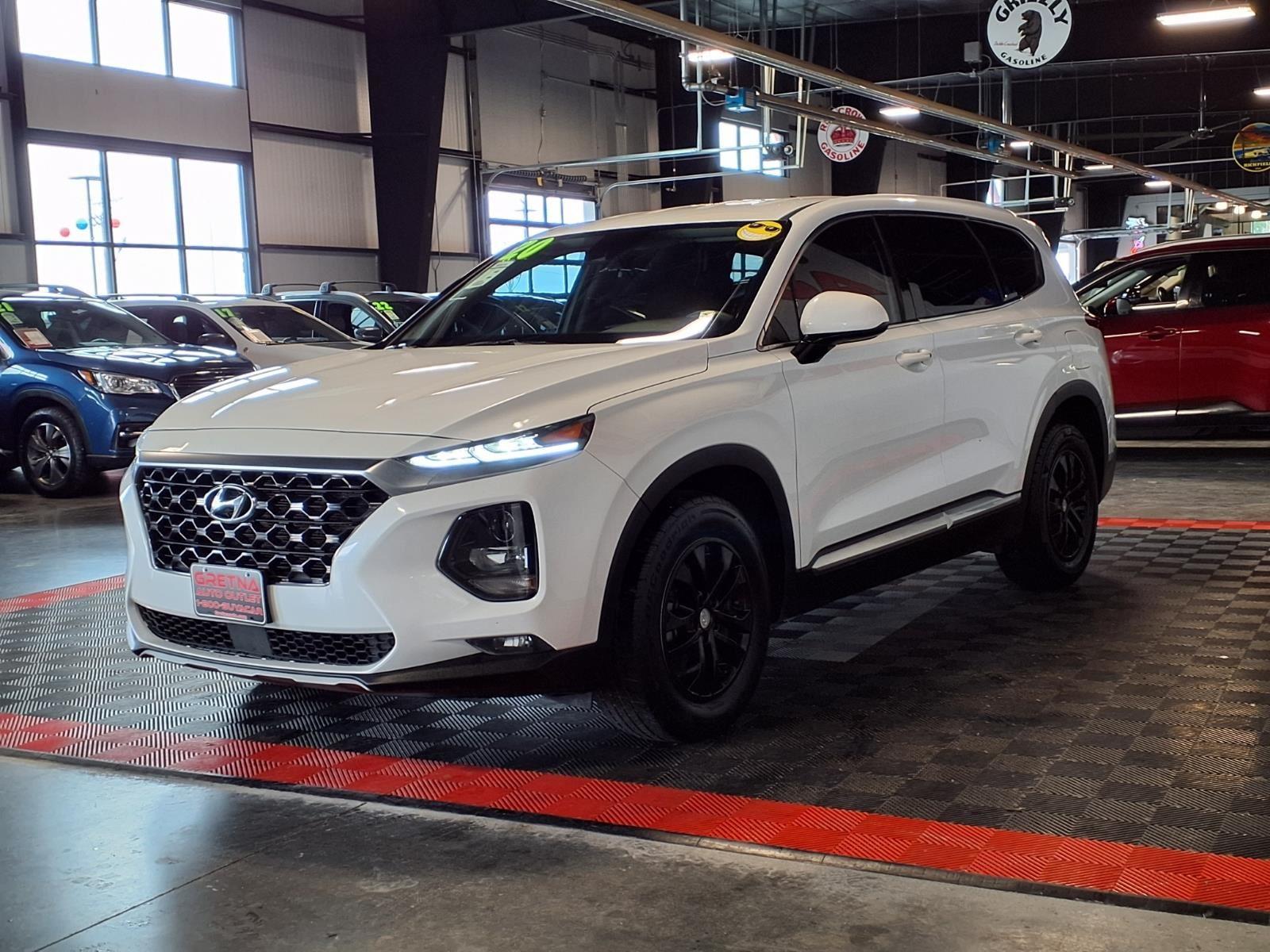 2020 Hyundai Santa Fe SEL - Quartz White exterior view 3