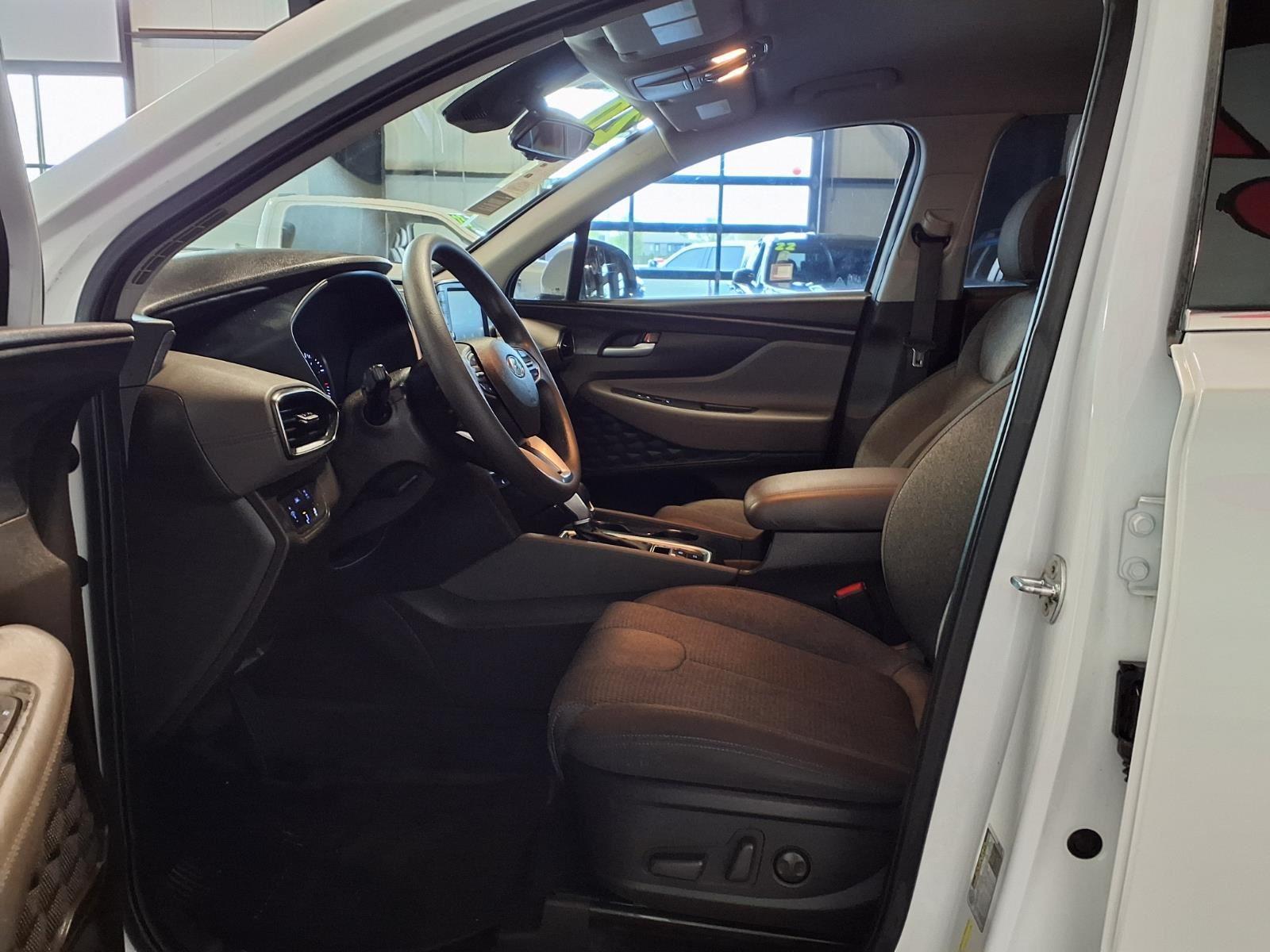 2020 Hyundai Santa Fe SEL - Quartz White exterior view 16