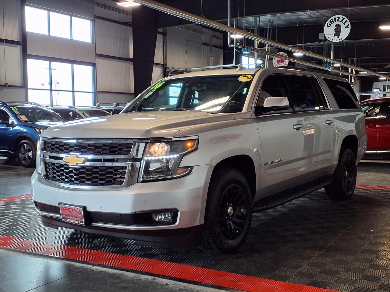 2016 Chevrolet Suburban LT - Silver Ice Metallic exterior view 3