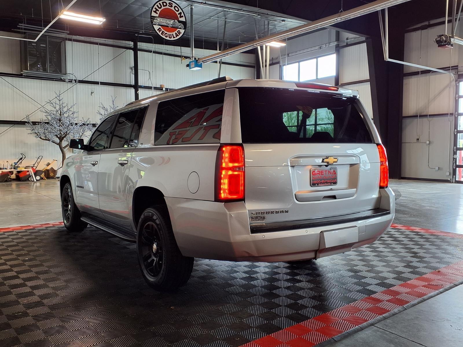 2016 Chevrolet Suburban LT - Silver Ice Metallic exterior view 4
