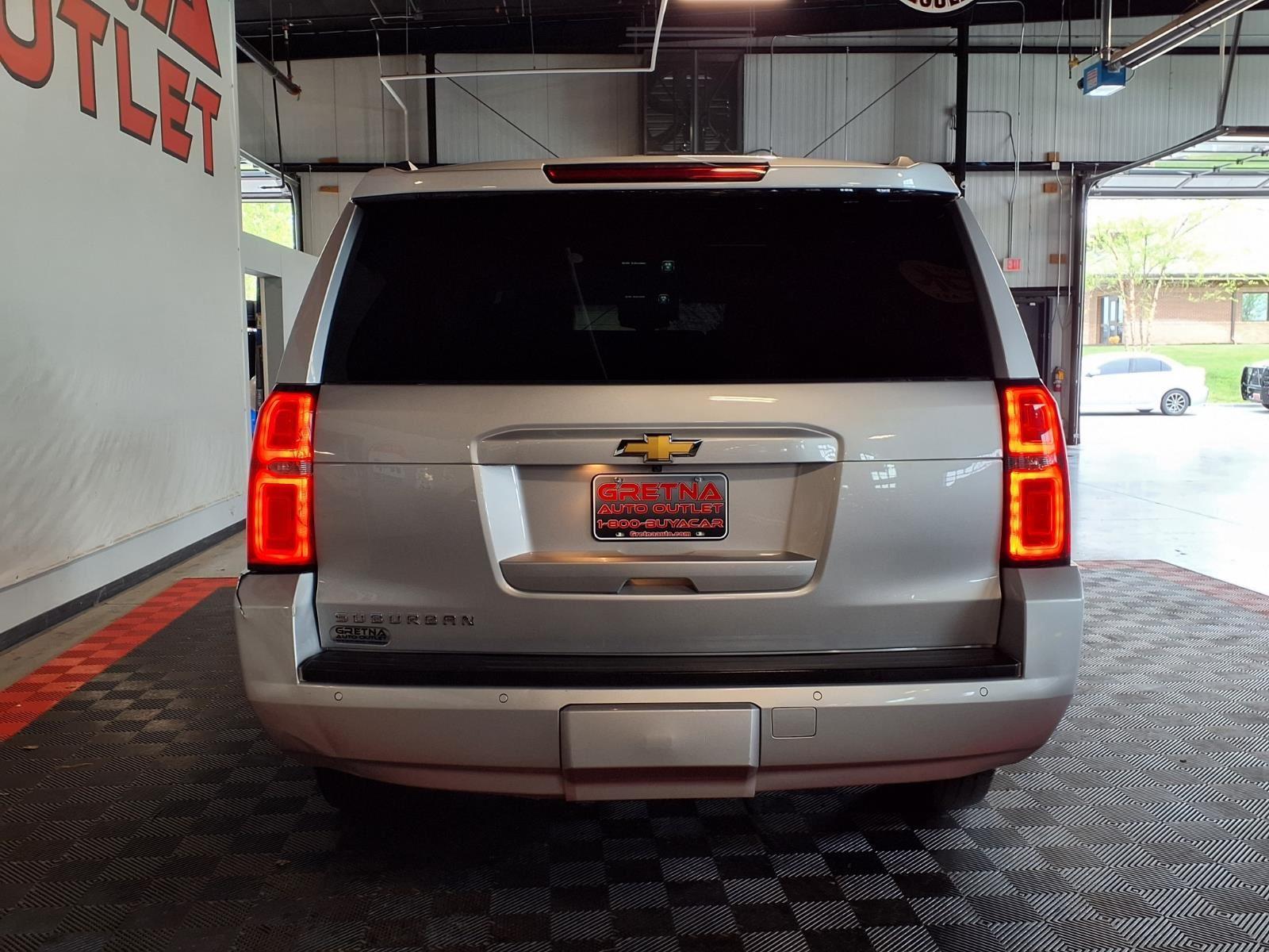 2016 Chevrolet Suburban LT - Silver Ice Metallic exterior view 5
