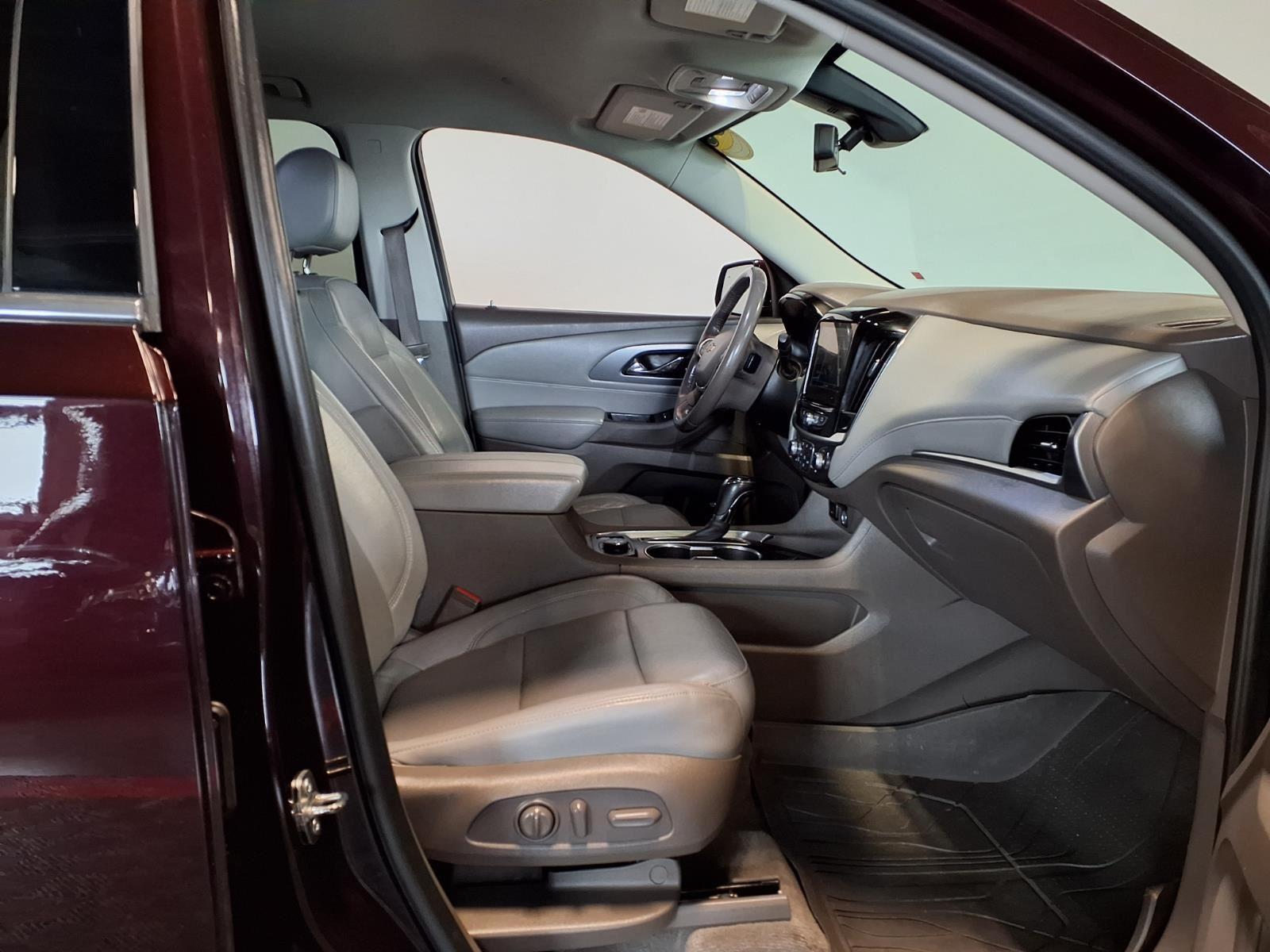 2019 Chevrolet Traverse Premier - Black Currant Metallic exterior view 14