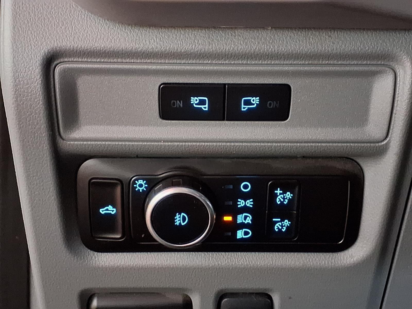 2023 Ford F-150 XLT - Oxford White exterior view 18