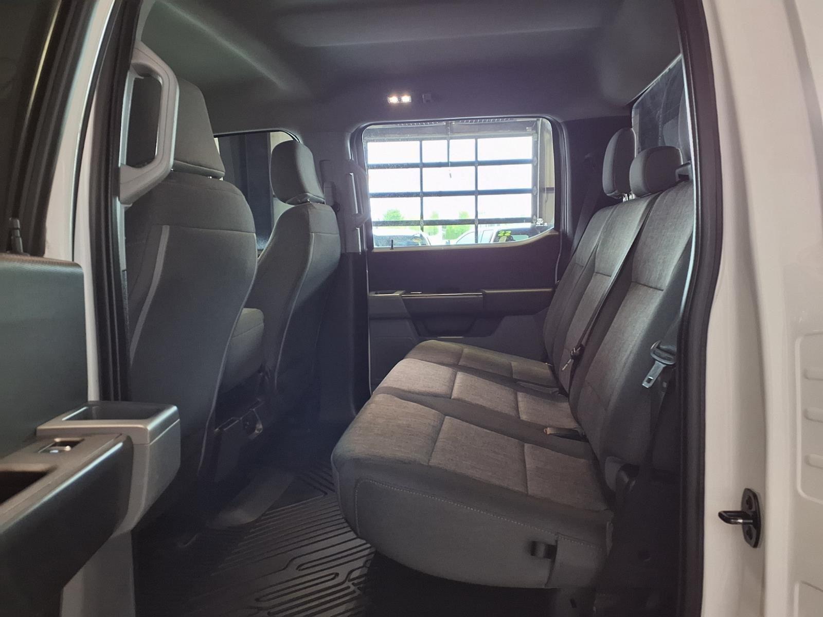 2022 Ford F-150 XL - Oxford White exterior view 14