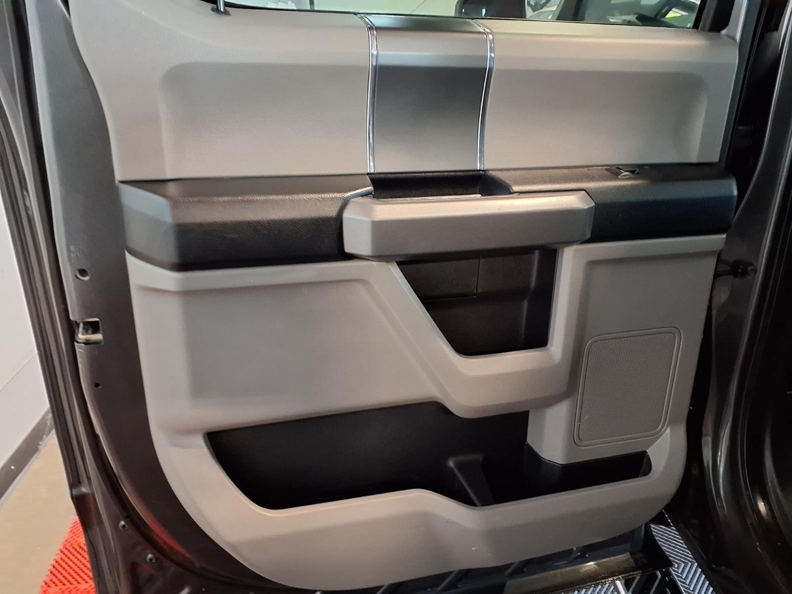 2018 Ford F-150 XLT - Ingot Silver Metallic exterior view 14