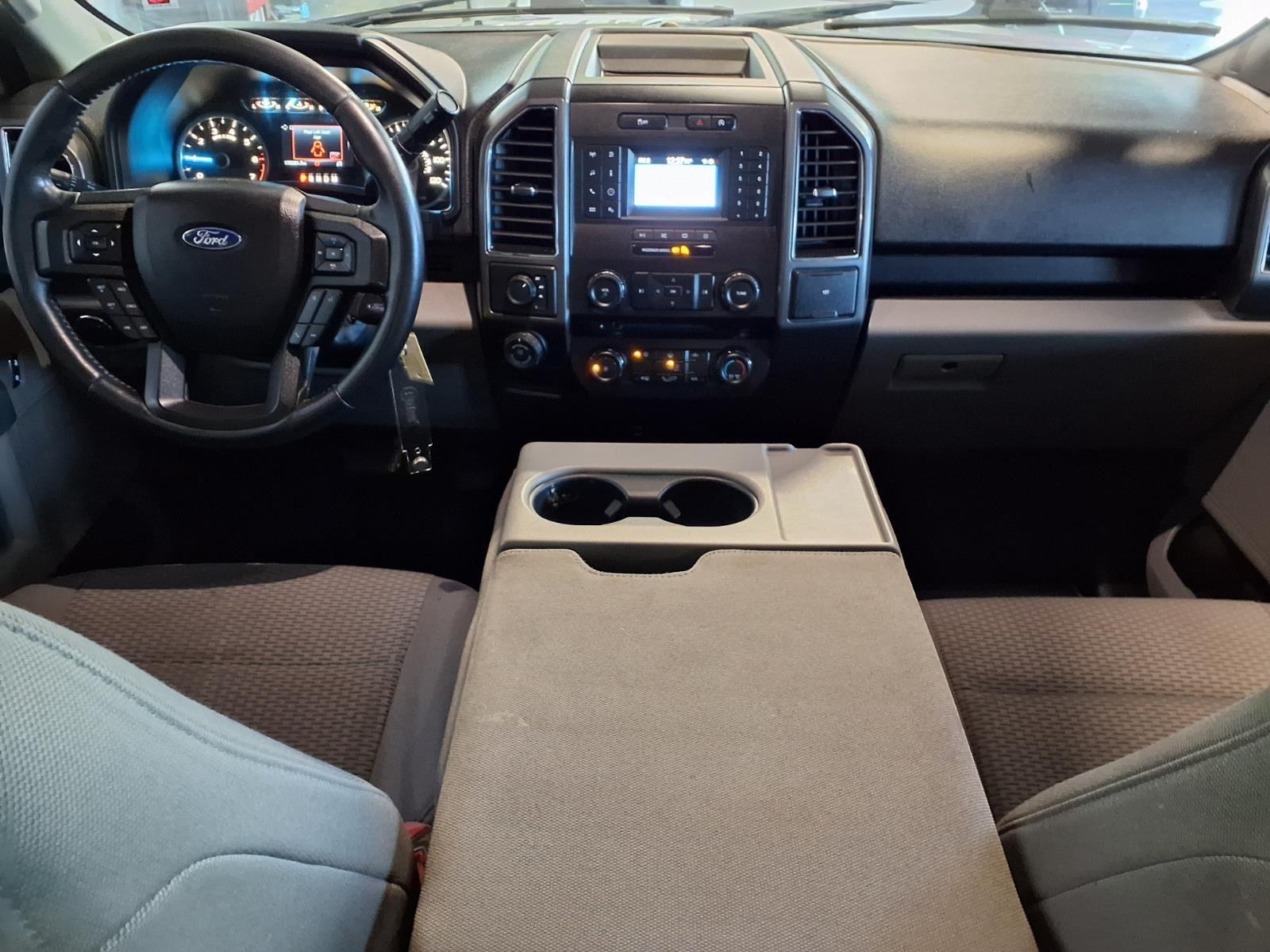 2018 Ford F-150 XLT - Ingot Silver Metallic exterior view 15
