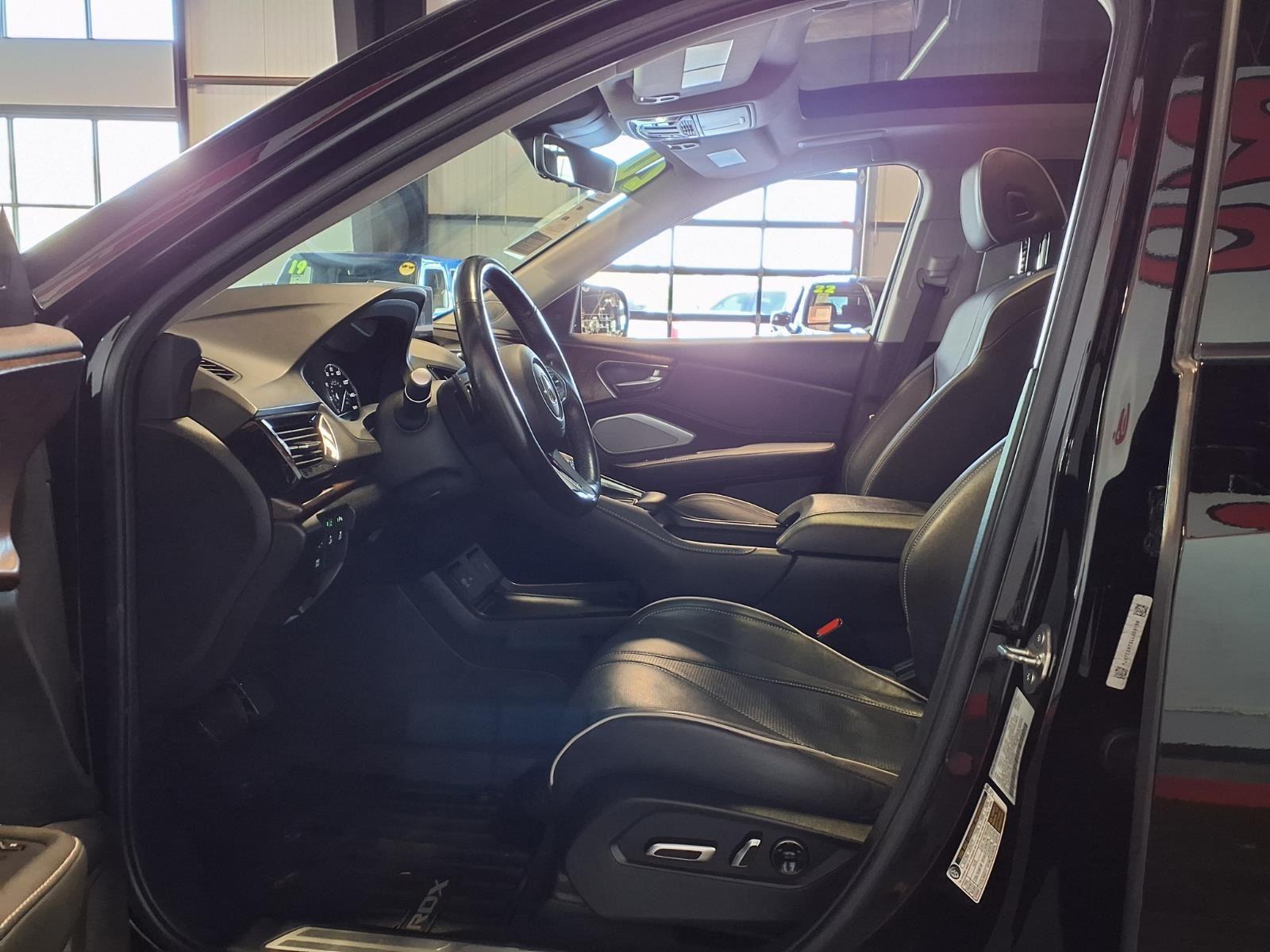 2020 Acura RDX w/Advance Pkg - Majestic Black Pearl exterior view 17