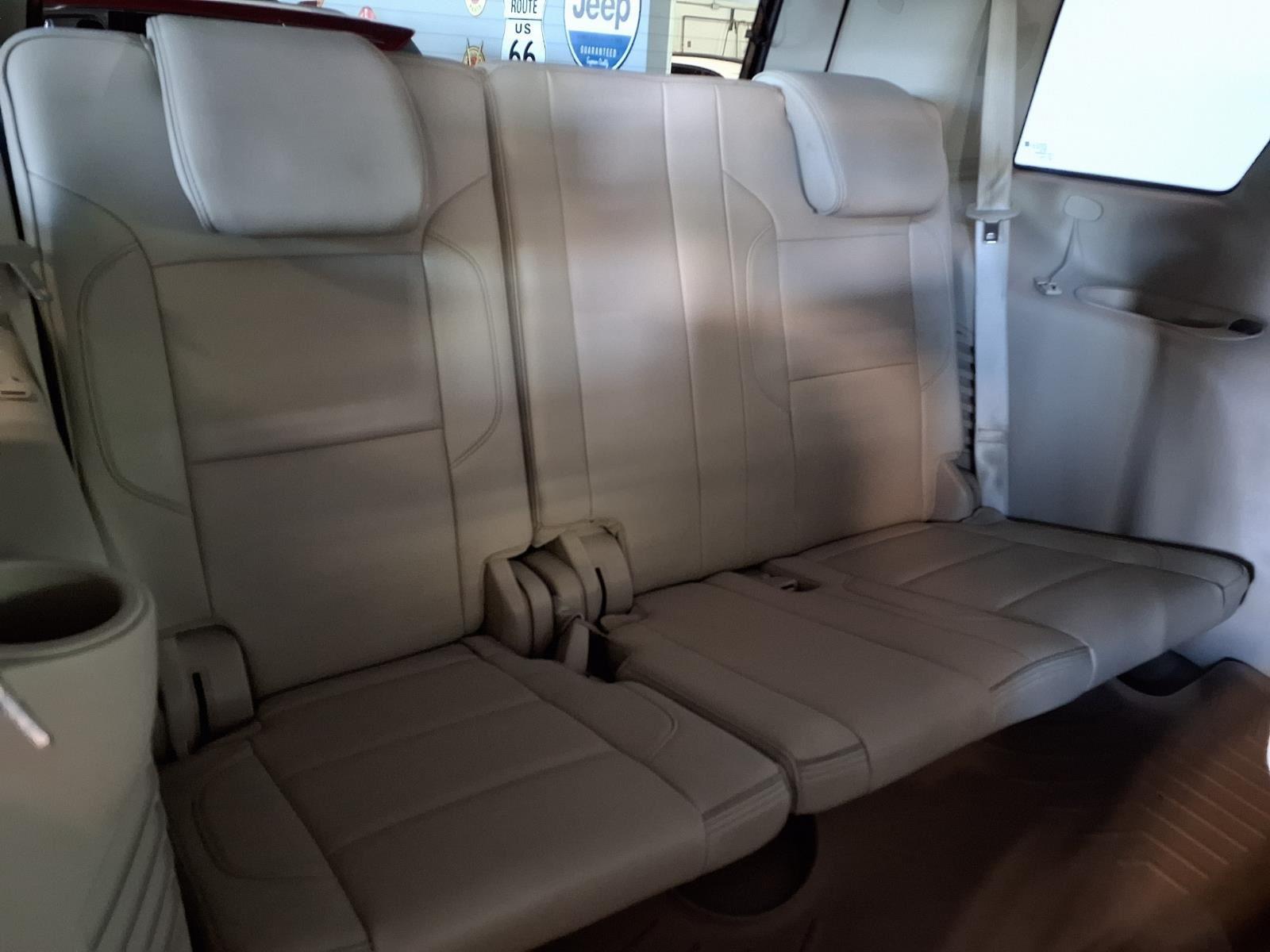 2015 GMC Yukon Denali - Onyx Black exterior view 10
