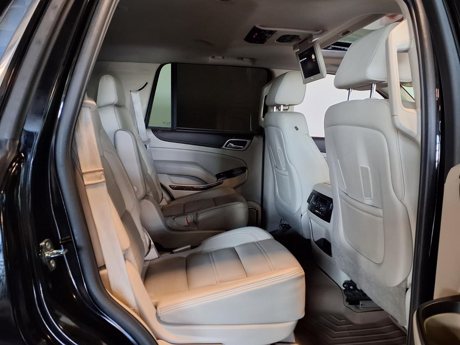 2015 GMC Yukon Denali - Onyx Black exterior view 11