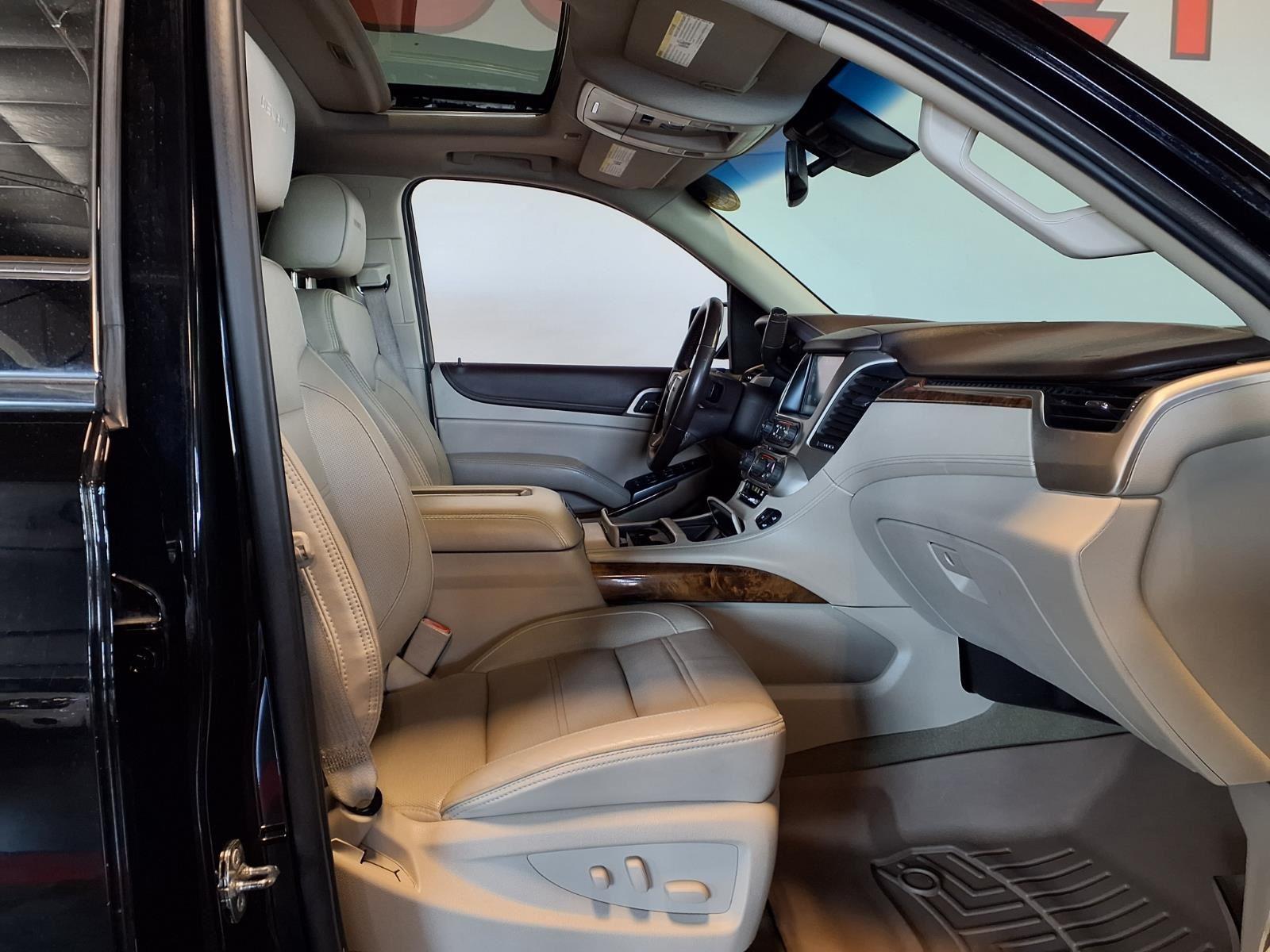 2015 GMC Yukon Denali - Onyx Black exterior view 13
