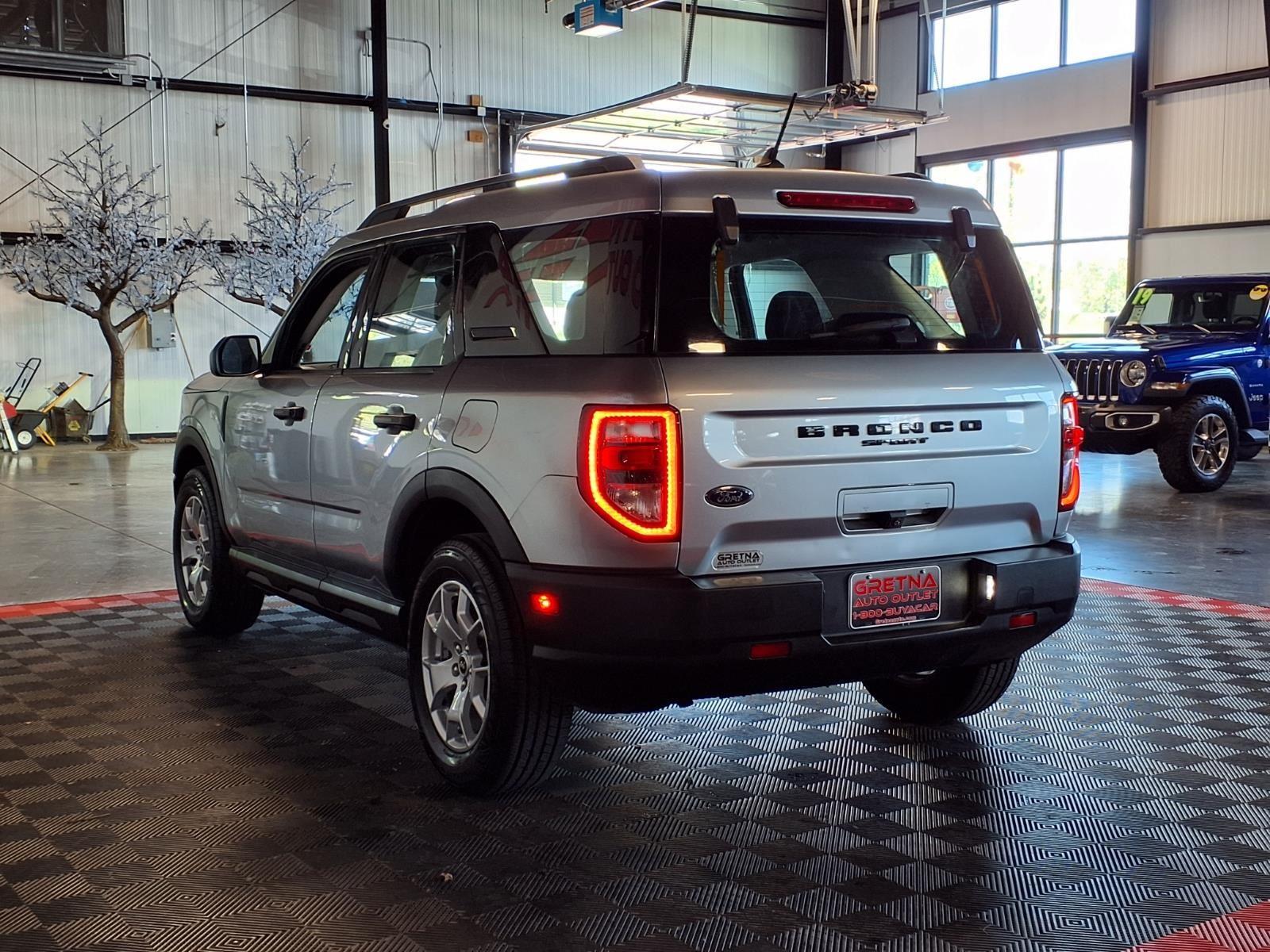 2021 Ford Bronco Sport Base - Iconic Silver Metallic exterior view 4