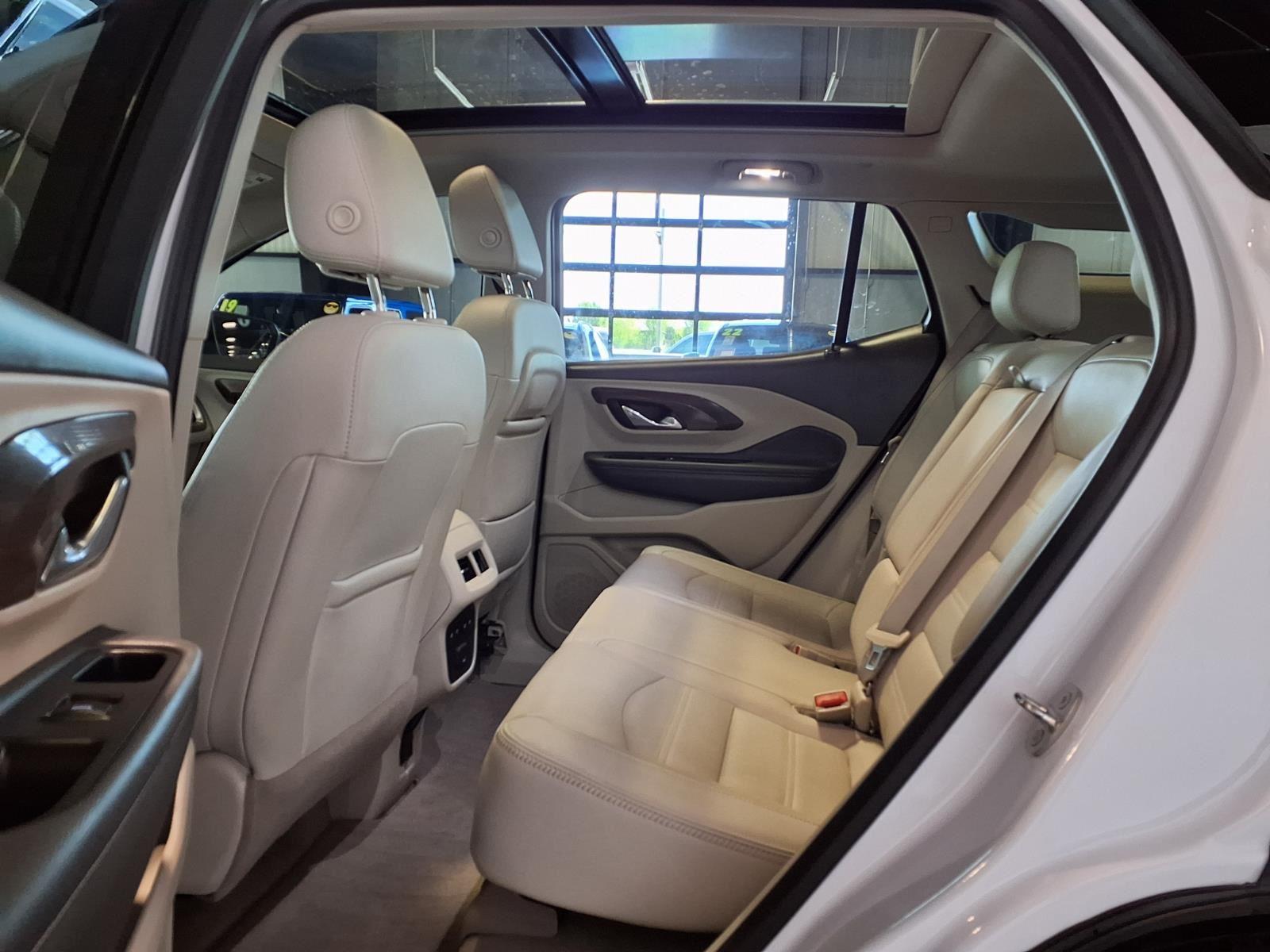 2023 GMC Terrain Denali - White Frost Tricoat exterior view 14