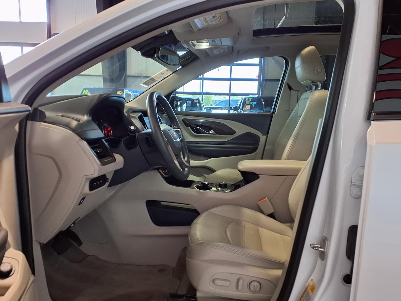 2023 GMC Terrain Denali - White Frost Tricoat exterior view 18
