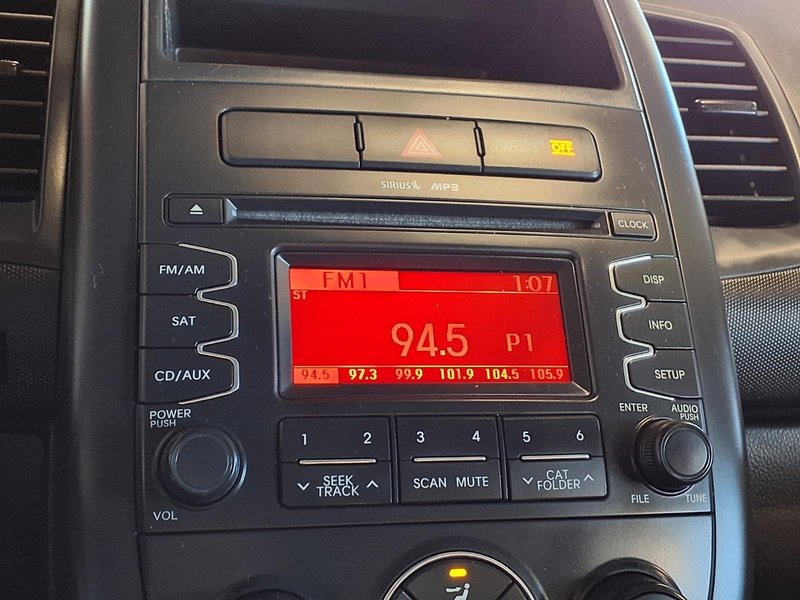 2012 KIA SOUL - WHITE exterior view 19