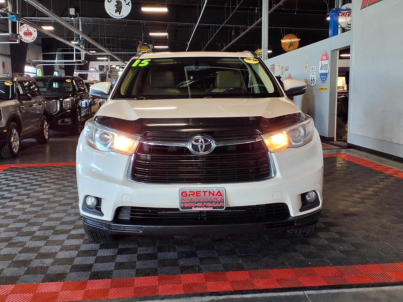 2015 TOYOTA HIGHLANDER - WHITE exterior view 2