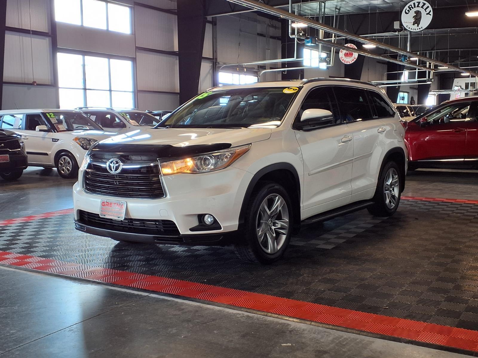 2015 TOYOTA HIGHLANDER - WHITE exterior view 3