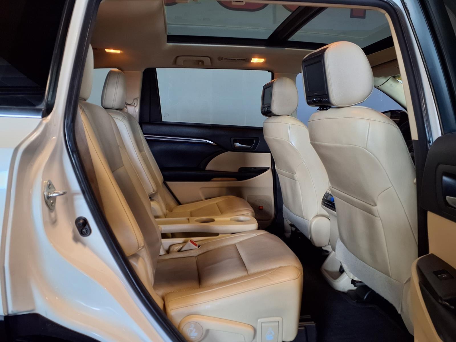 2015 TOYOTA HIGHLANDER - WHITE exterior view 10