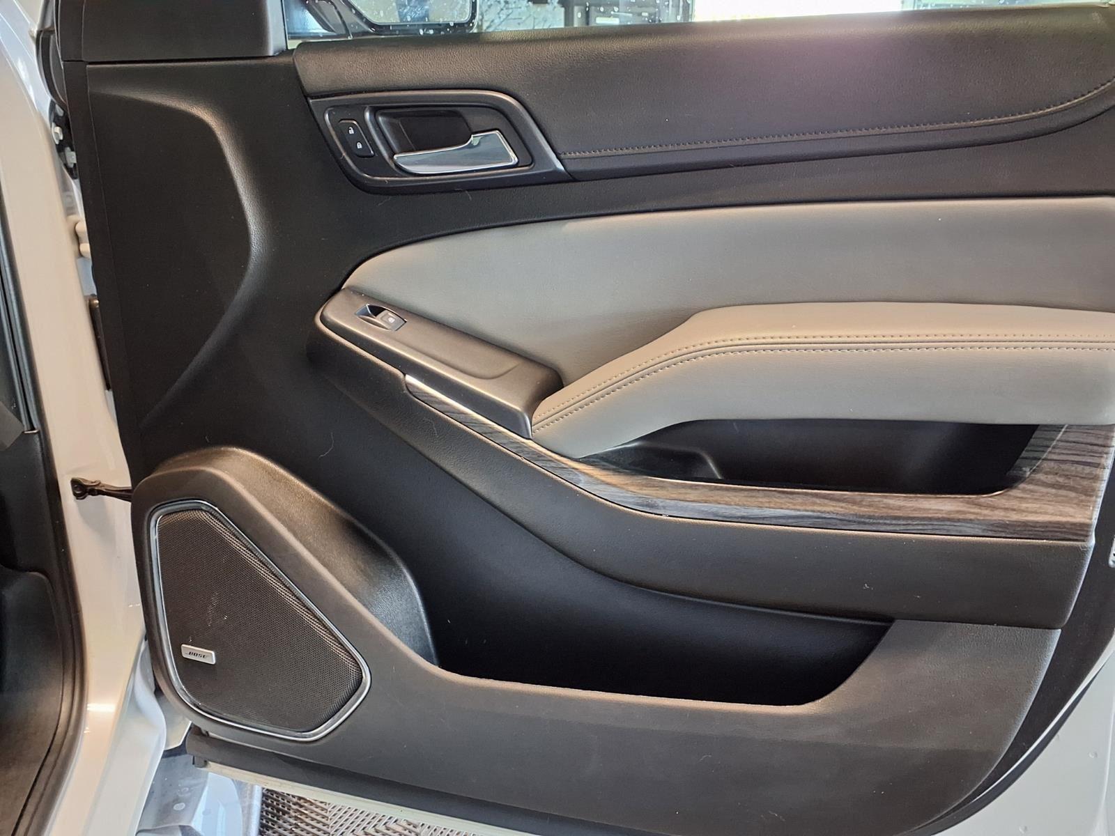 2018 Chevrolet Tahoe LT - Iridescent Pearl Tricoat exterior view 15