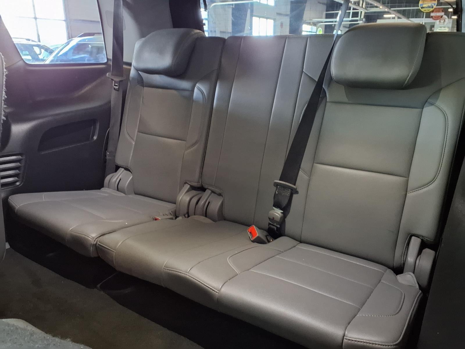 2018 Chevrolet Tahoe LT - Iridescent Pearl Tricoat exterior view 16